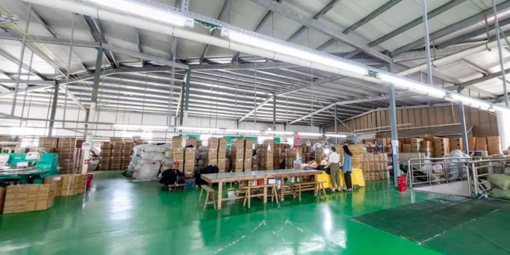 Packing Warehouse